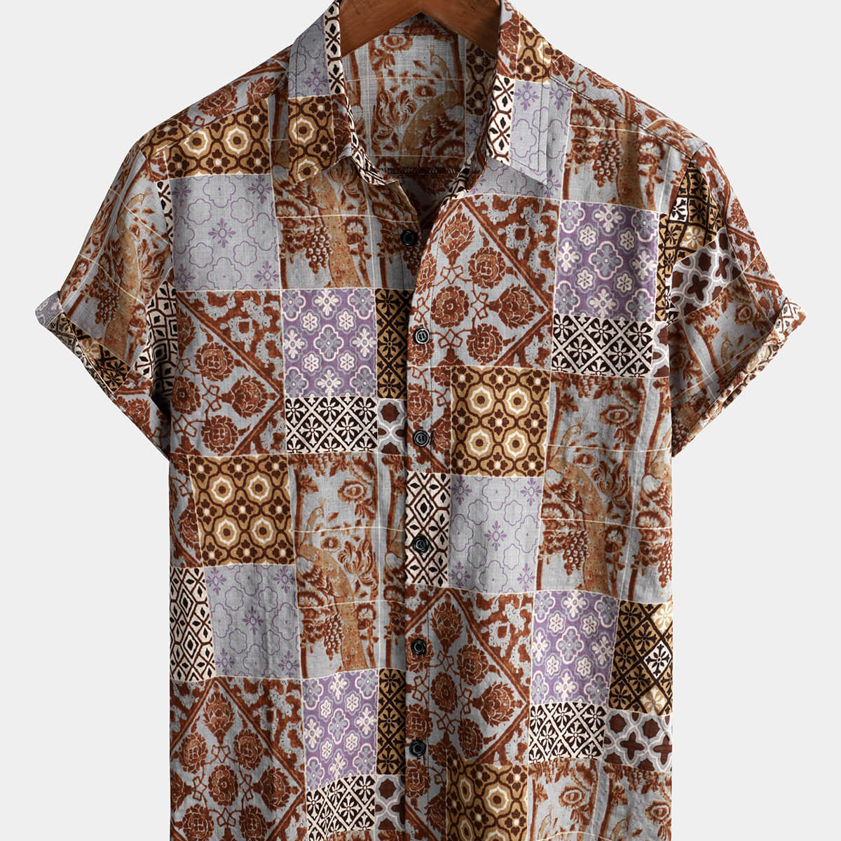 Chemise boutonnée d'été rétro marron des années 70 pour homme avec patchwork floral vintage