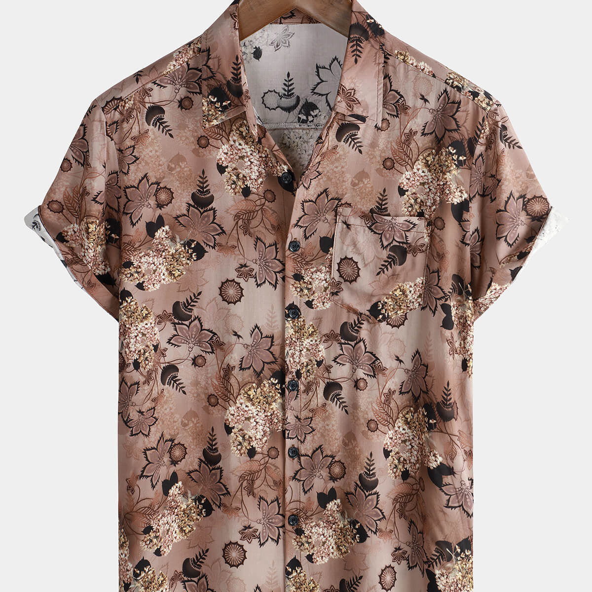 Chemise boutonnée à manches courtes marron décontractée pour hommes avec poche florale et vacances