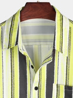 Chemise à manches courtes à manches courtes pour homme à rayures verticales vintage noir et jaune